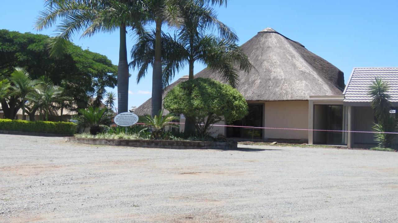 Dwaleni Farm Lodge Matsapha Exterior foto